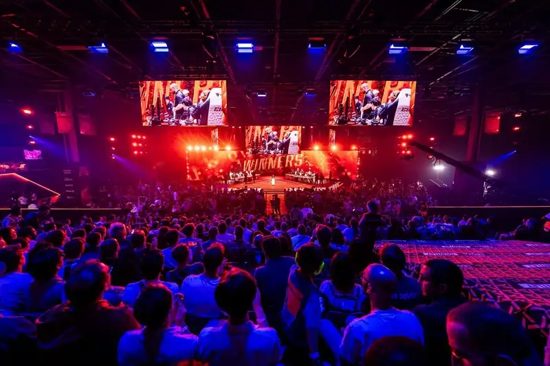 Decisão do torneio de CS2 na Esports World Cup 2026 acontece em agosto e pode definir o campeão geral do Club Championship.